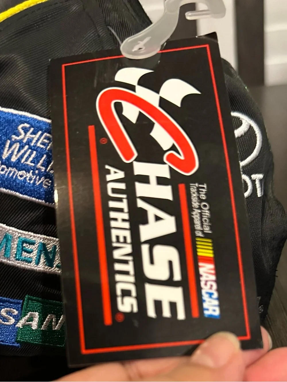 Vintage 2019 Kyle Busch #18 JGR M&M’s Pit Cap Chase Authentics Hologram NWT